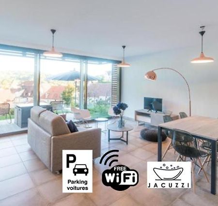 Appartamento Plein Soleil avec Jacuzzi Privatif et parking privé Sarlat Esterno foto